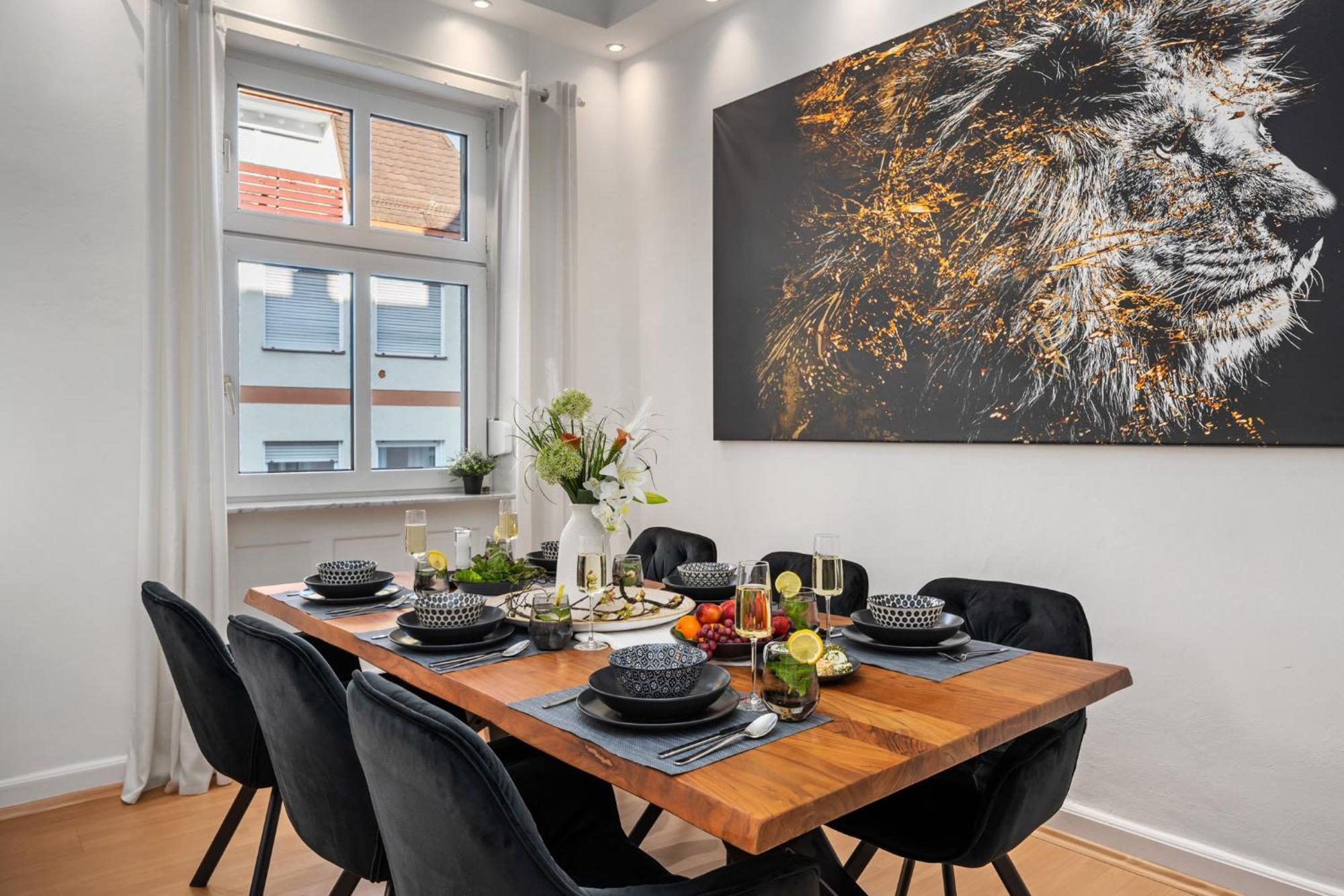 Ferienwohnung Blassdoerfer - Modernes Apartment In Bester Lage Und 93 Qm2 Μπαντ Κίσινγκεν Εξωτερικό φωτογραφία